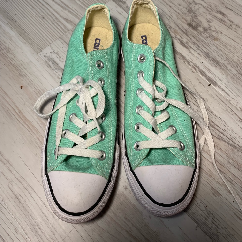 Turquoise convers chuck Taylor’s